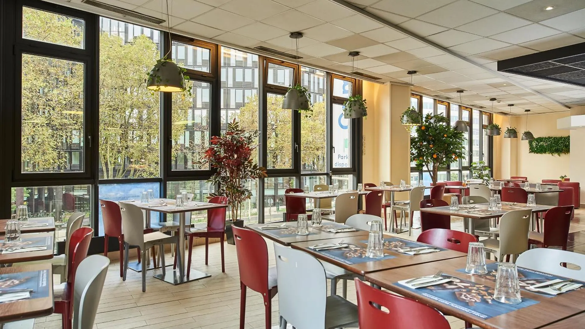 Hotel Campanile Paris Sud - Porte D'Orleans - Arcueil