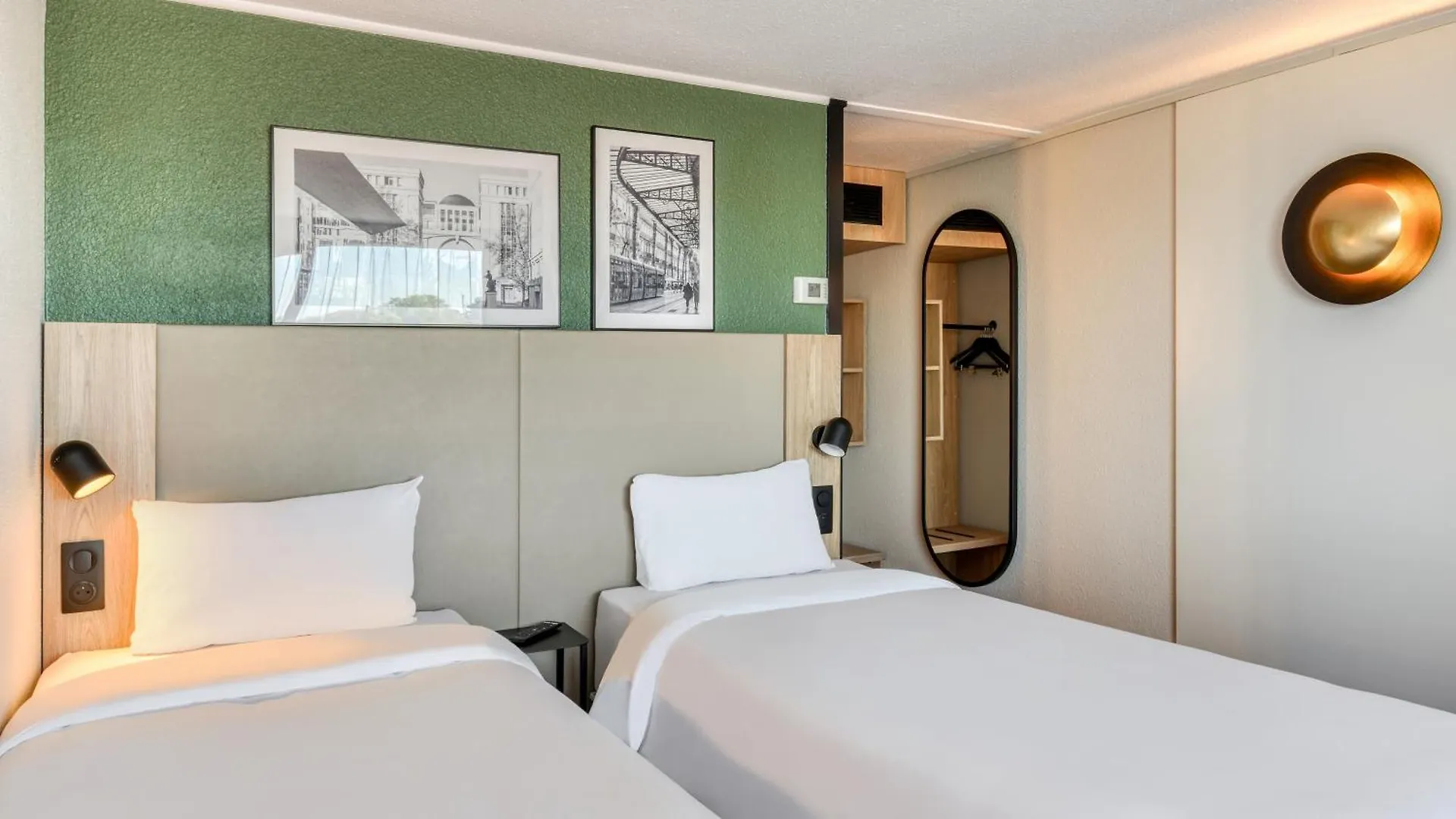 Campanile Paris Sud - Porte D'Orleans - Arcueil Hotel
